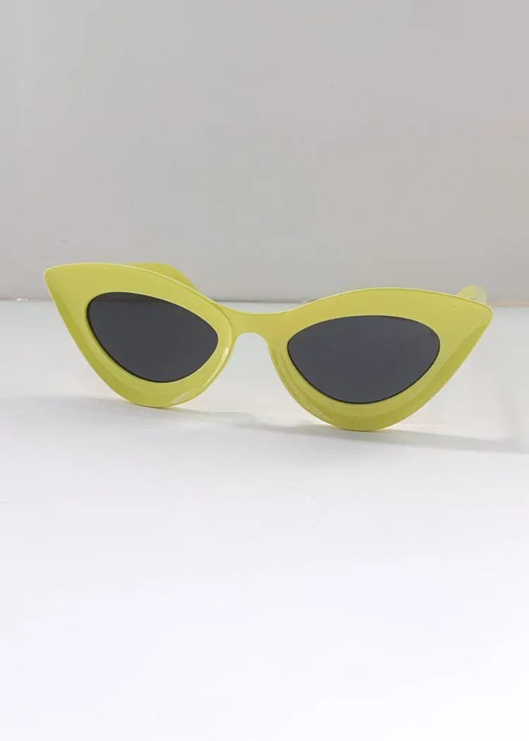 AJ Morgan Squeeze Me Trendy Cat Eye Sunglass - Lime Green