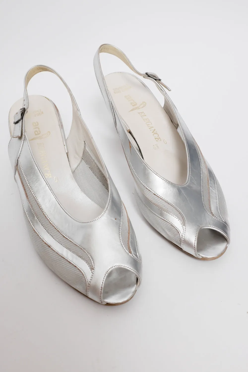 LUCID SILVER LEATHER 39 40 SANDALS