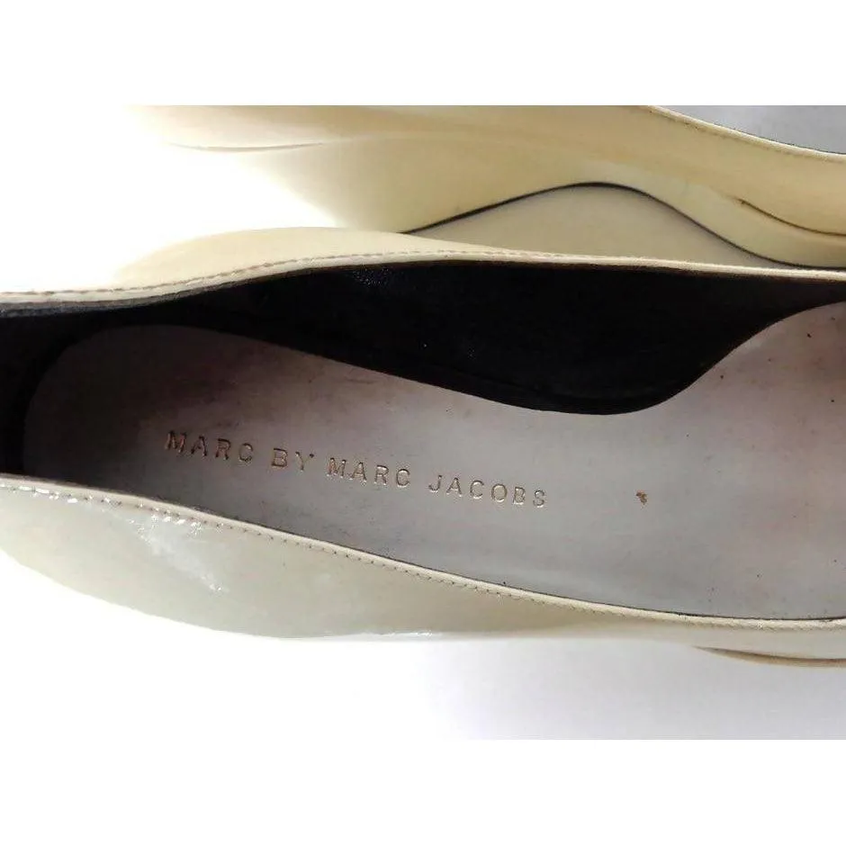 MARC JACOBS Off-White Patent Leather Wedges | Size US 9 - EU 39