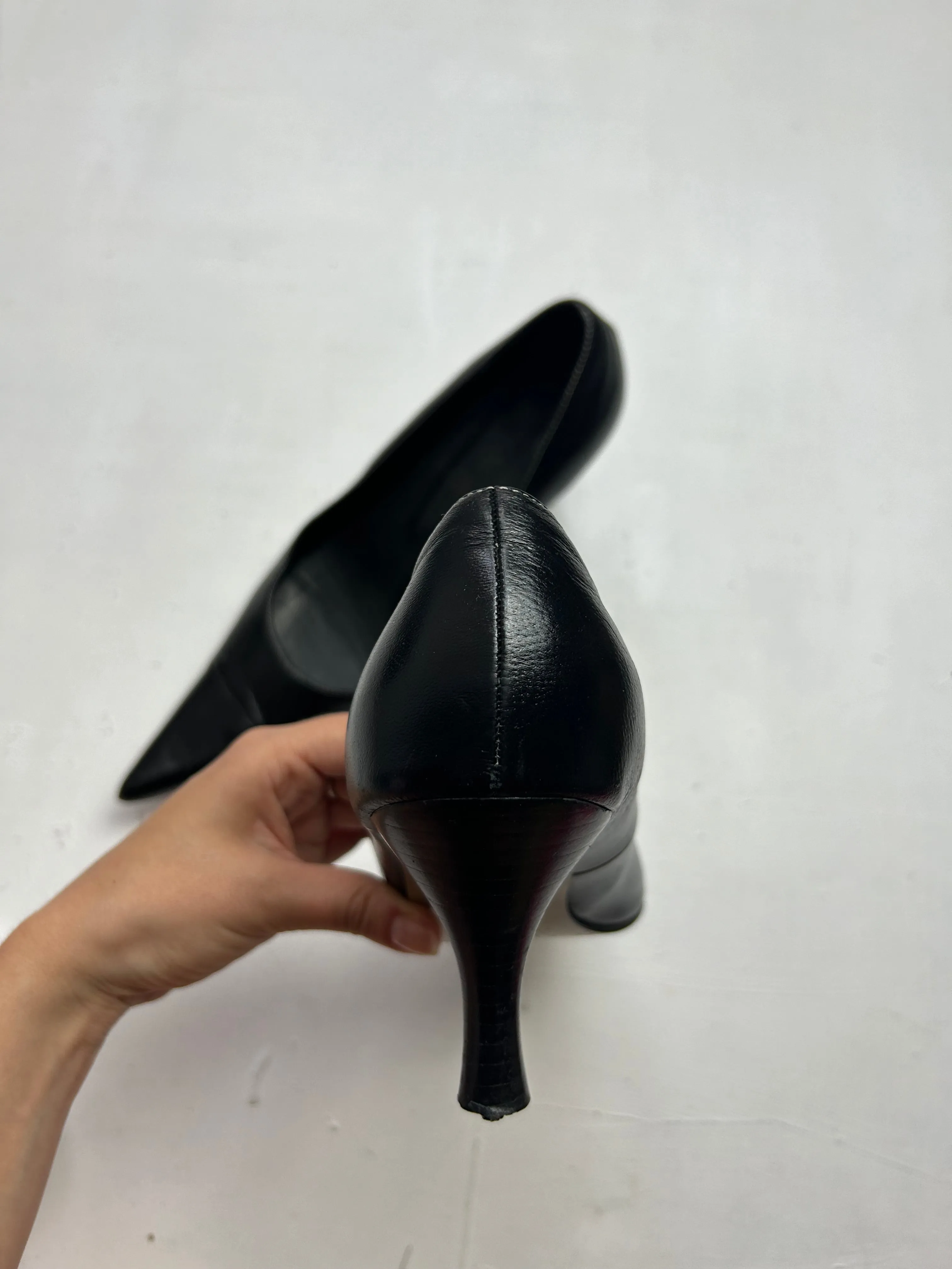 Real leather kitten heels pointed toes shoes (40)