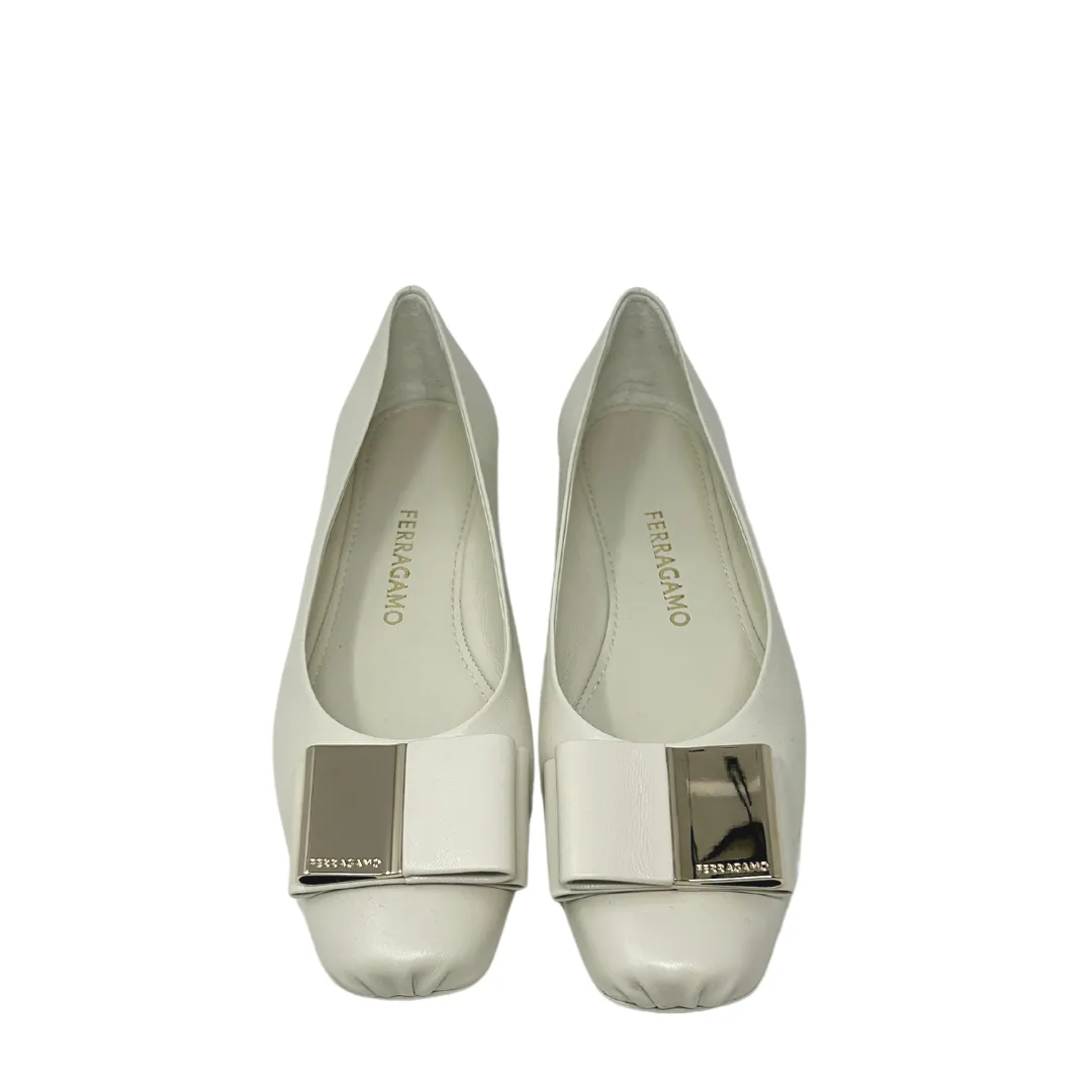 Salvatore Ferragamo Lina Flats - Size 8