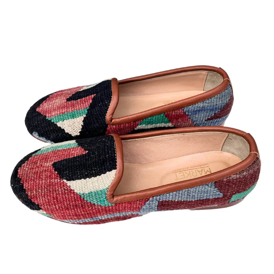 Women's Turkish Kilim Loafer Red & Black Design