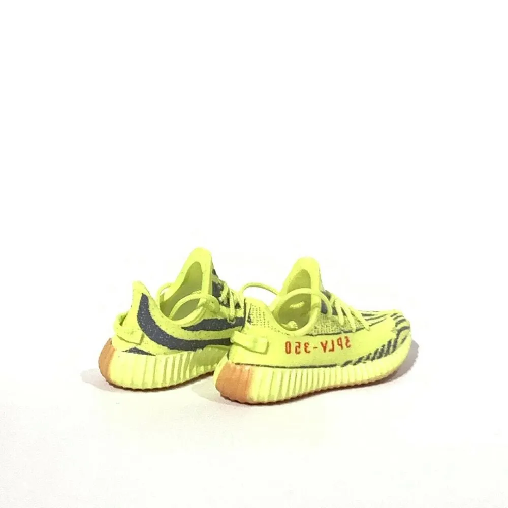 YZY Boost 350 V2 Semi Frozen 3D Keychain